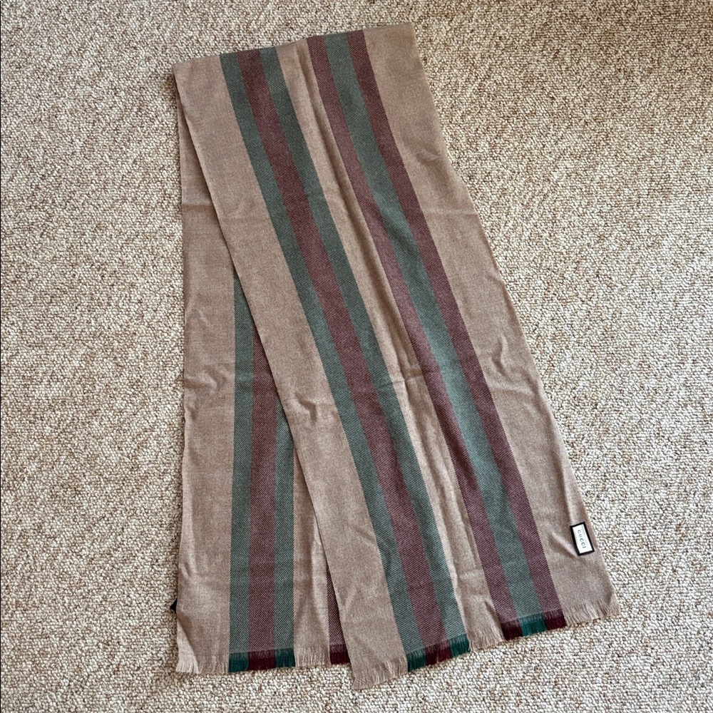 Gucci Stripe scarf - Picture 4 of 9
